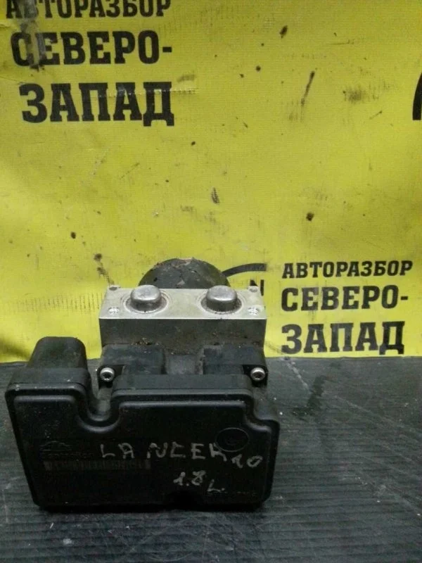 Блок управления ABS Mitsubishi Lancer 4670A072 CY1A 4B10