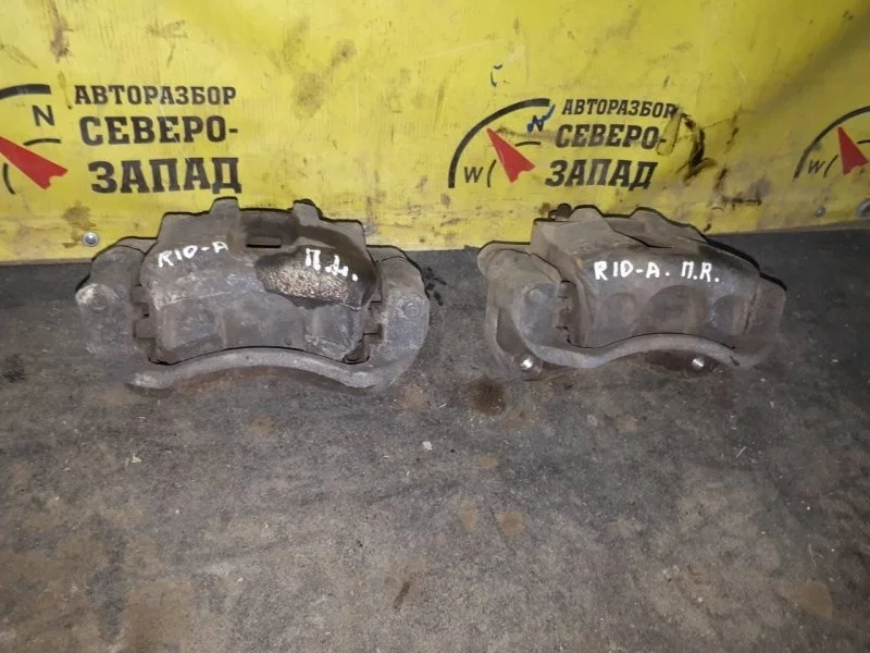 Суппорт Kia Rio 2005 581101G100 JB G4EE, передний левый