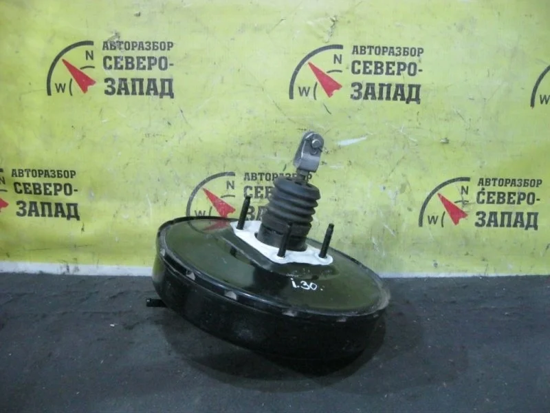 Вакуумник тормозной Hyundai I30 585001H000 FD G4FC