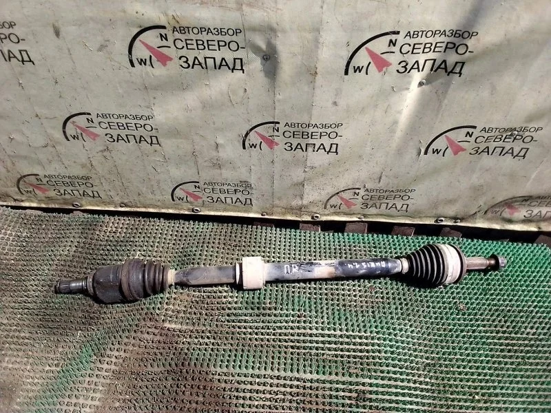 Привод Toyota Auris ZRE151
