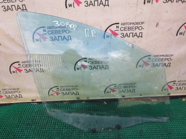 Стекло двери Peugeot 308 4A/C