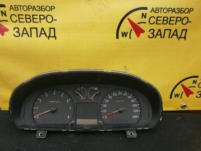 Панель приборов Hyundai Sonata EF