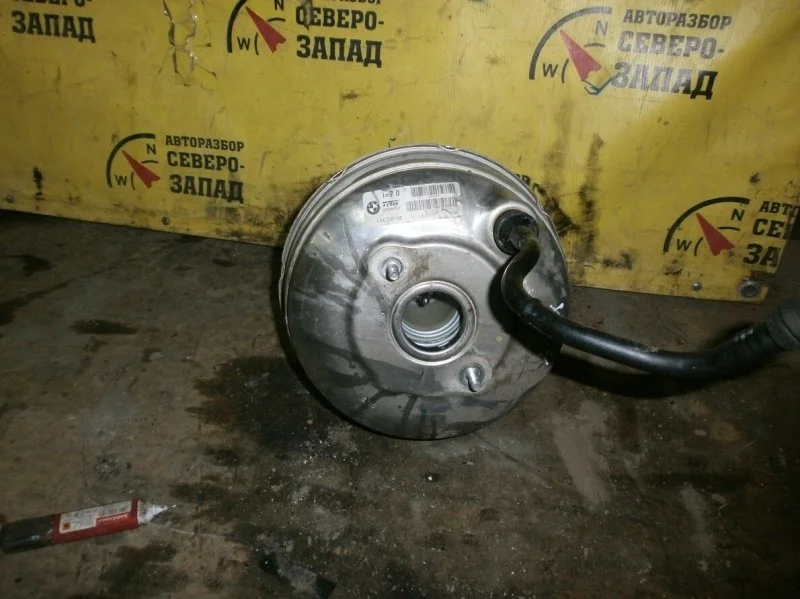 Вакумник тормозной Bmw X3 34333450589 E83 N52B30