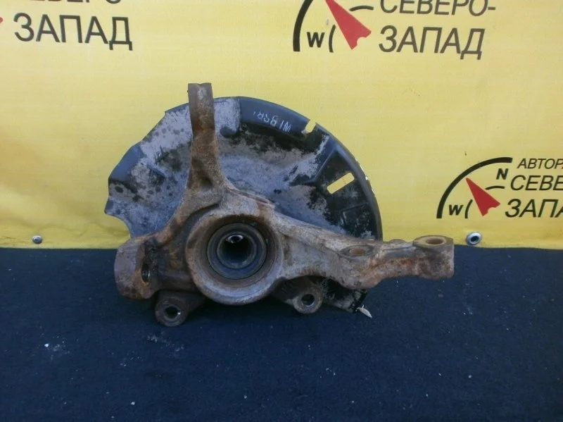 Поворотный кулак Kia Rio QB