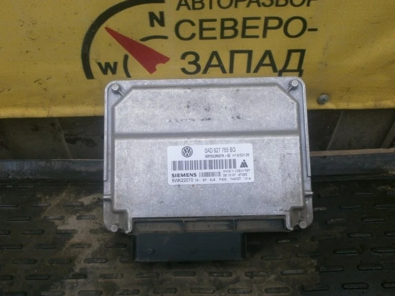 Блок управления раздаткой Volkswagen Touareg 0AD927755BG 7LA BKS