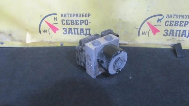 Блок управления ABS Chevrolet Cruze 13434501 J300 F16D3