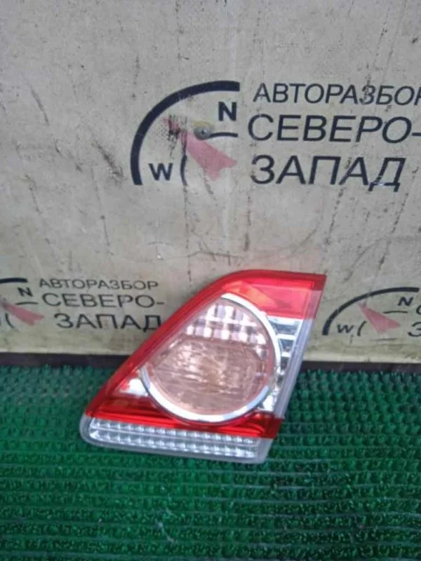 Фонарь Toyota Corolla 8158112180 ZRE151 1ZR, правый
