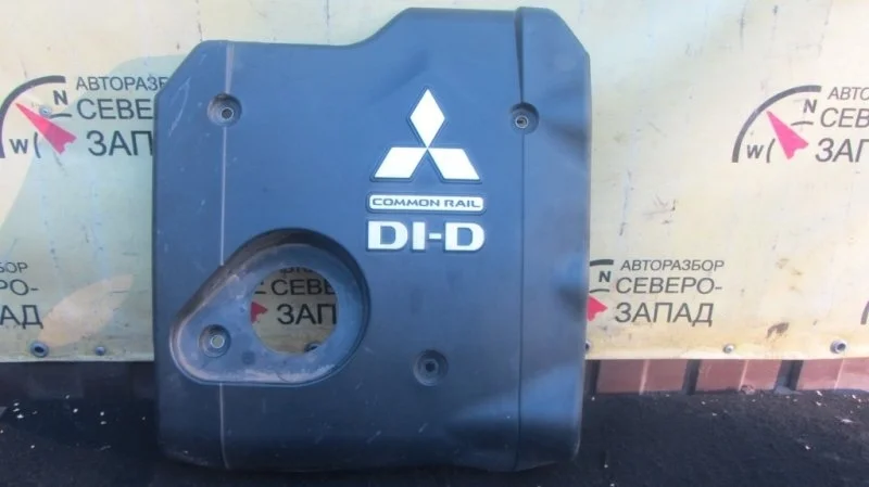 Крышка двс декоративная Mitsubishi Pajero Sport MN171914 KH 4D56U