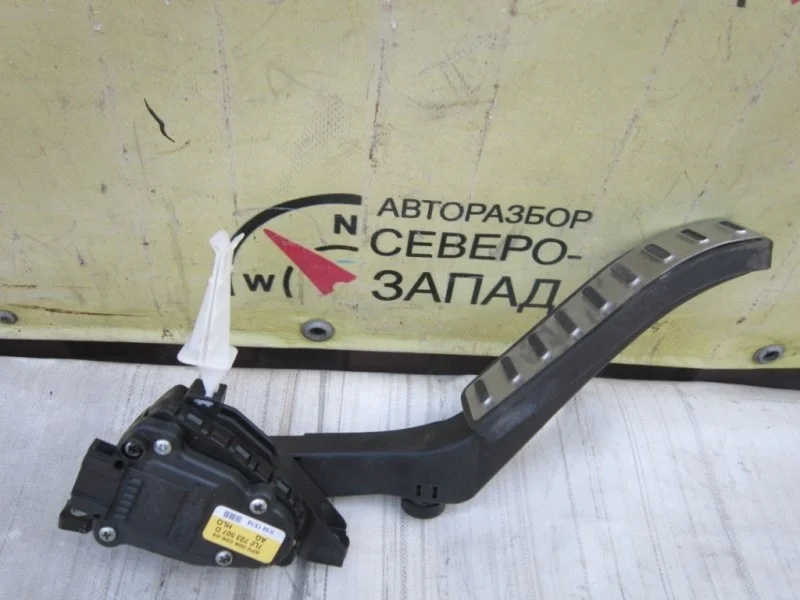 Педаль газа Audi Q7 7L0723507B 4LB BUG