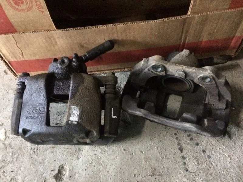 Суппорт Citroen C4 4400N2 LC EP6, передний левый