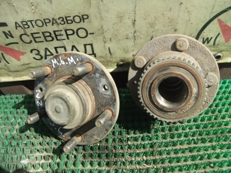 Ступица Mazda 6 G14V2615XB GG LF, задняя