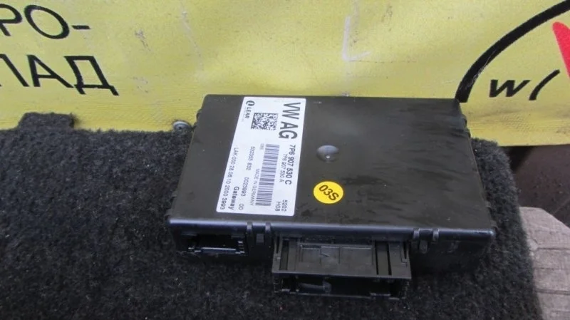 Блок диагностический шин данных Volkswagen Touareg 7P6907530 7P5 CASA