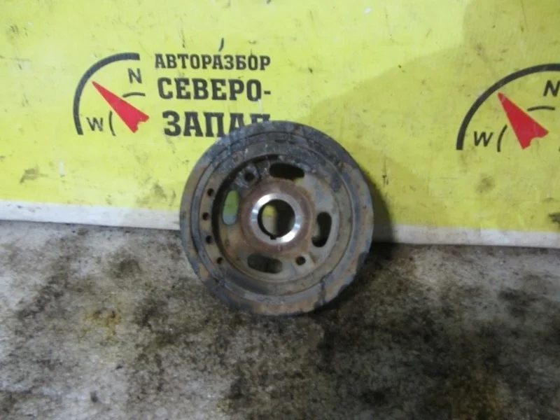 Шкив Suzuki Sx4 1261064J00 GYA M16A