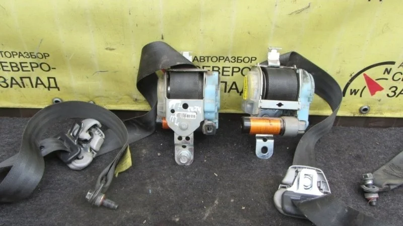 Ремень безопасности Hyundai Getz 888801C801 TB G4EE, передний правый