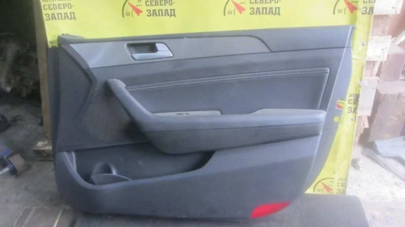 Обшивка дверей Hyundai Sonata LF