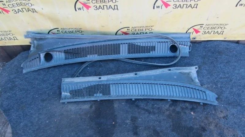 Жабо Toyota Land Cruiser 5578260030 HDJ100, левое