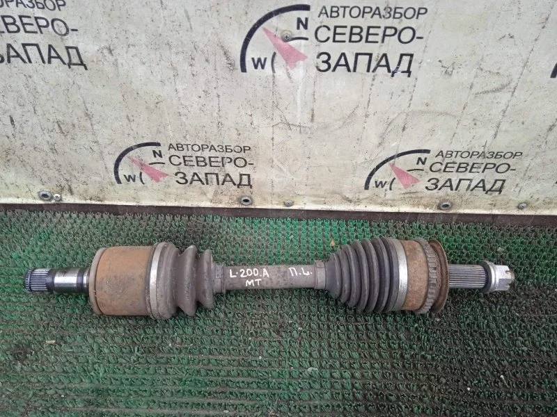 Привод Mitsubishi L200 KB4T