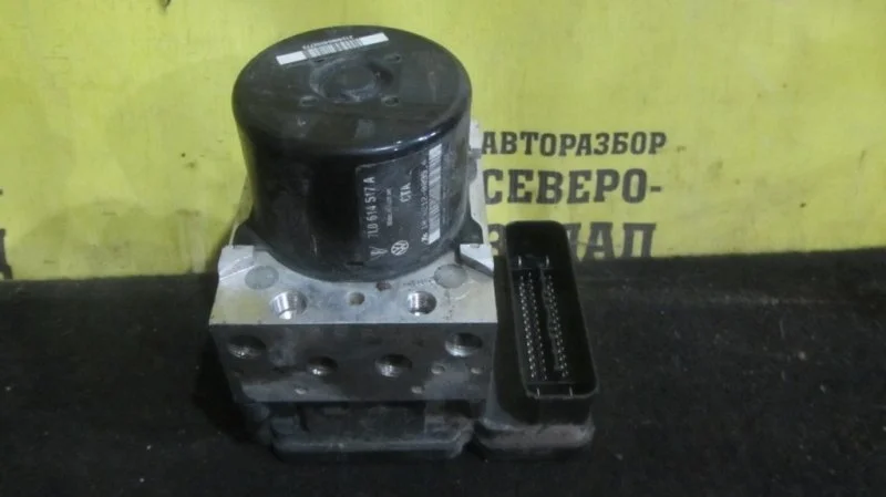 Блок управления abs Volkswagen Touareg 7LA, 7L6, 7L7