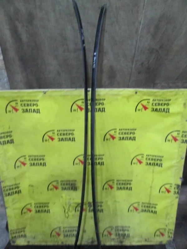 Молдинг Suzuki Sx4 7813075K00 GYC M16A, правый