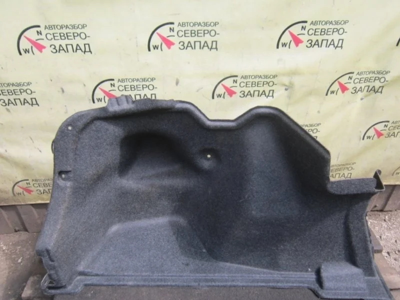 Обшивка багажника Toyota Corolla 2012 6472002270C0 ZRE181 1ZR, задняя левая