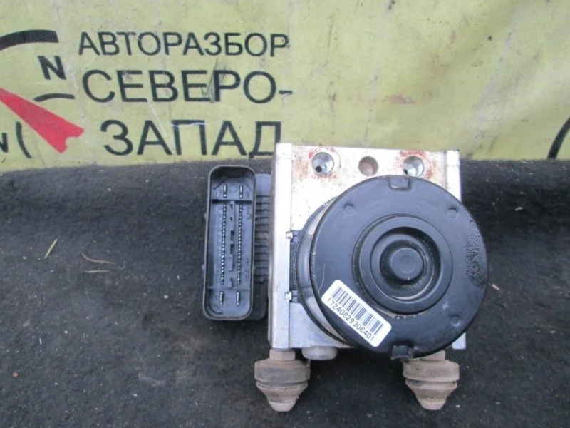 Блок управления ABS Mitsubishi Lancer 4670A461 CY2A 4A91