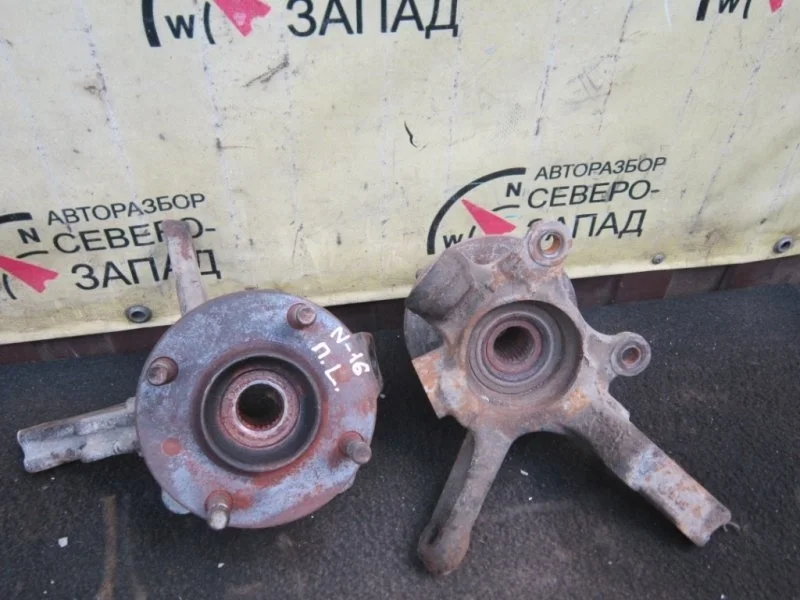 Кулак поворотный Nissan Almera 400144M400 N16 QG15, правый