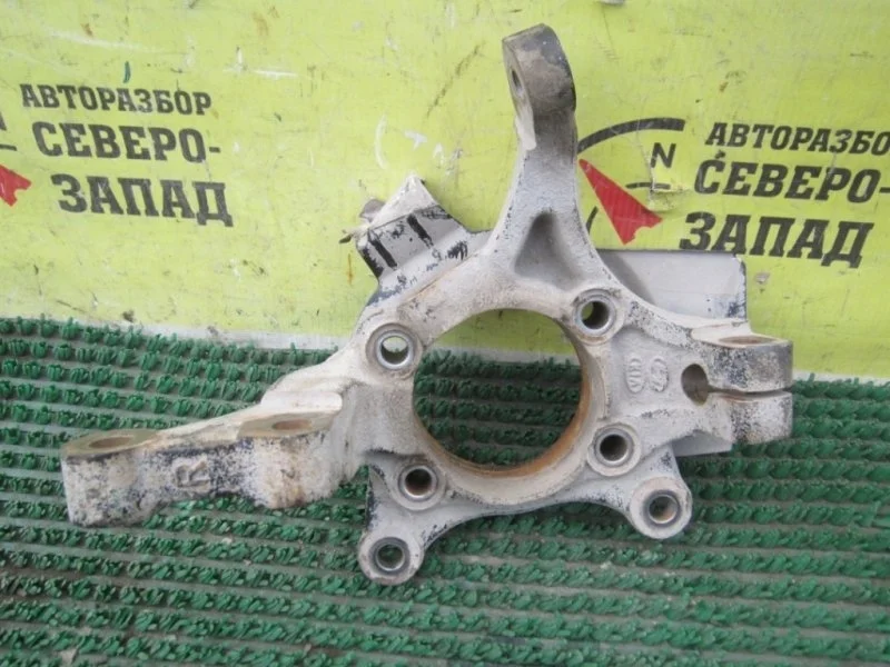 Кулак поворотный Kia Ceed JD