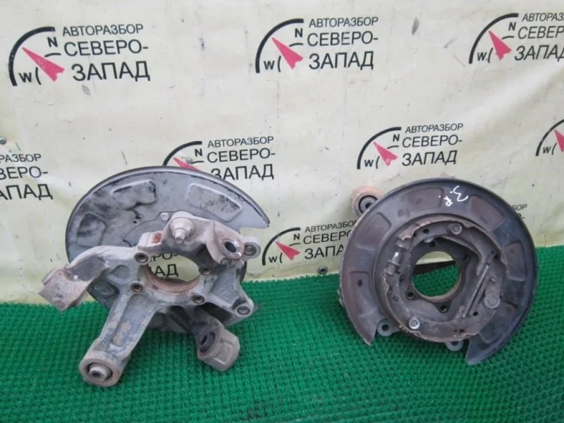 Кулак поворотный Suzuki Grand Vitara TD54