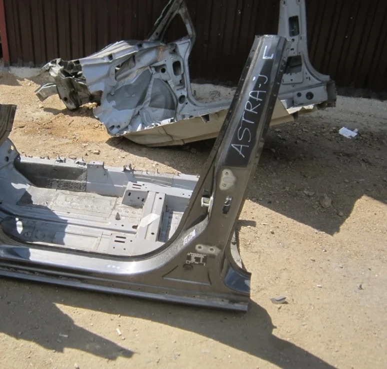 Порог Opel Astra P10