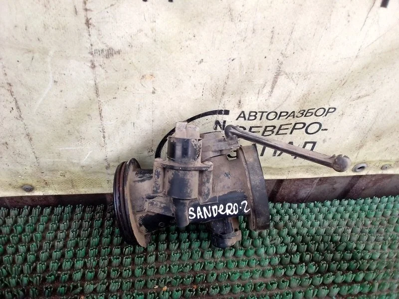 Дроссельная заслонка Renault Sandero 8200682611 BS11 K7MF710