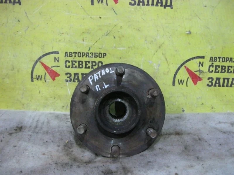 Ступица Nissan Patrol Y62