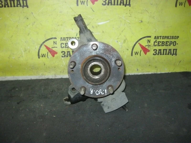 Поворотный кулак Hyundai I30 FD