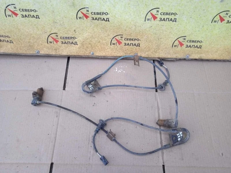 Датчик ABS Lexus Rx330 8954648030, задний левый