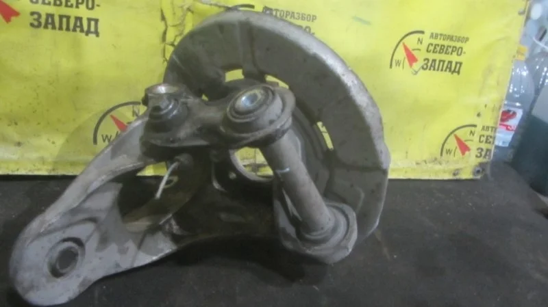 Кулак поворотный Bmw X6 33326770981 E72 N54B30A, задний левый