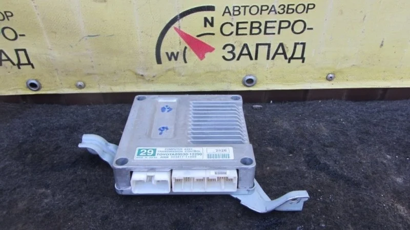 Блок управления акпп Toyota Corolla ZRE150
