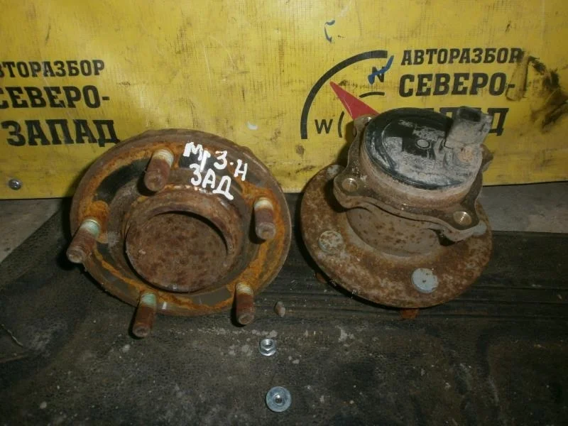 Ступица Mazda 3 BBM22615XB BL Z6, задняя