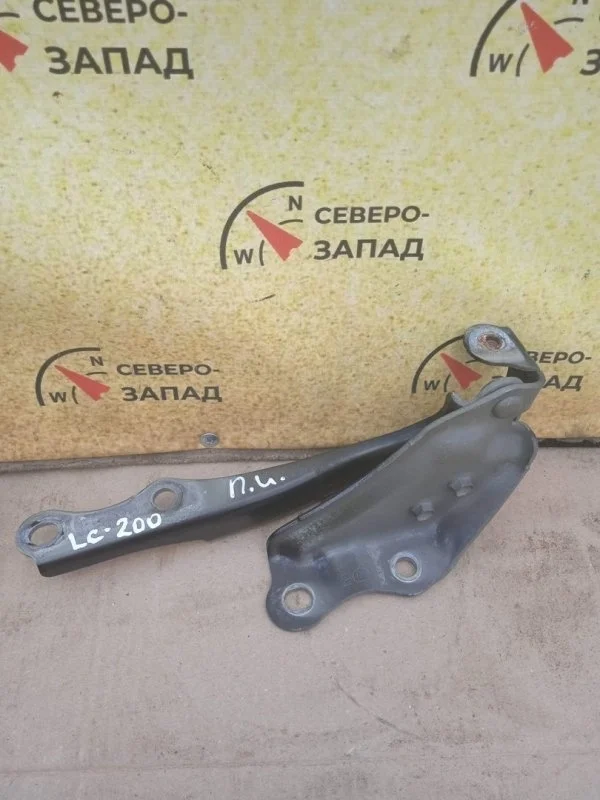 Петля капота Toyota Land Cruiser 5342060050 VDJ200, левая