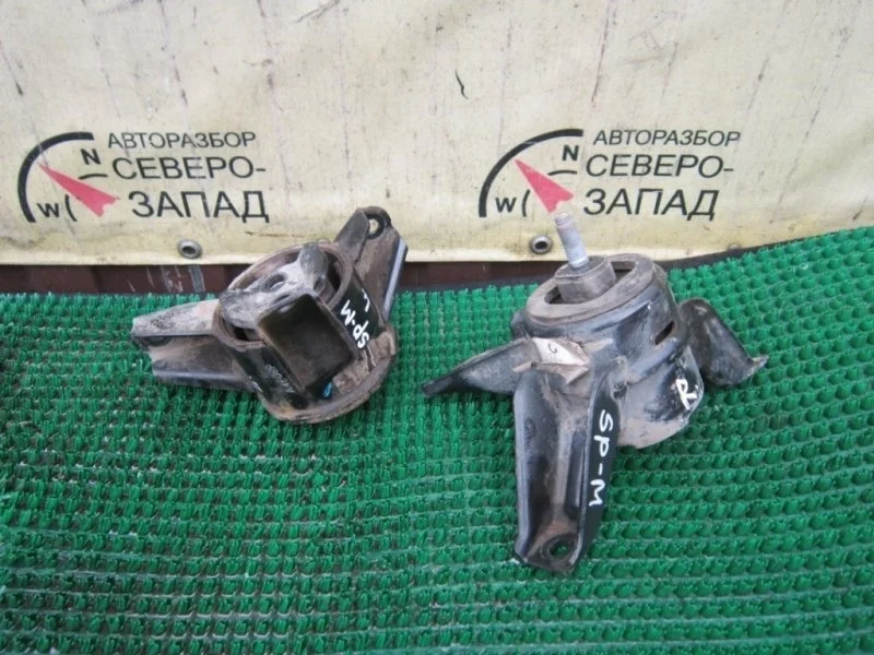 Подушка двигателя Kia Sportage 218302S000 SL G4NA, левая