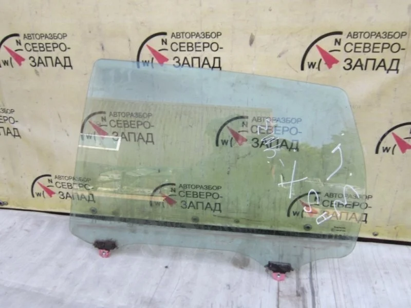 Стекло Mitsubishi Asx 5736A536 GA3W 4A92, заднее правое