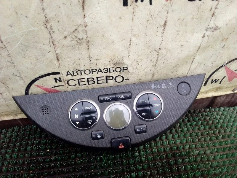 Блок управления климатом Nissan Note E11