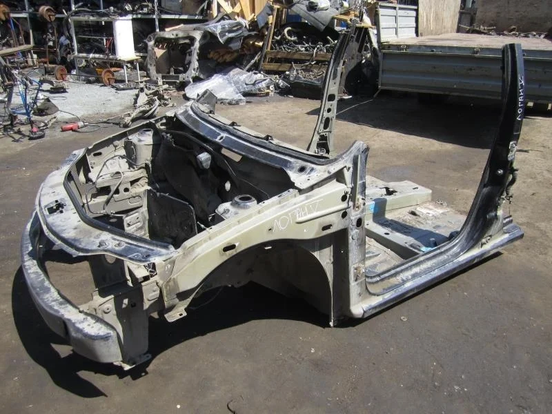 Порог кузова Renault Logan