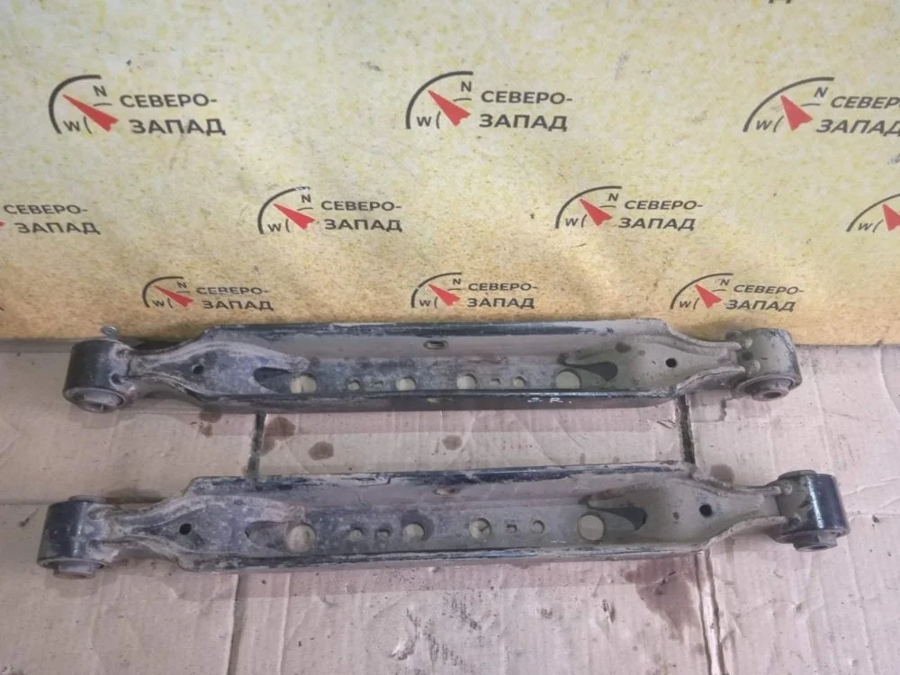 Рычаг поперечный Nissan Qashqai 2019 55111JE20B J11 MR20DD 2.0, задний левый