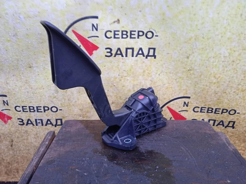Педаль газа Toyota Land Cruiser Prado 2007 7812060351 120 1KDFTV