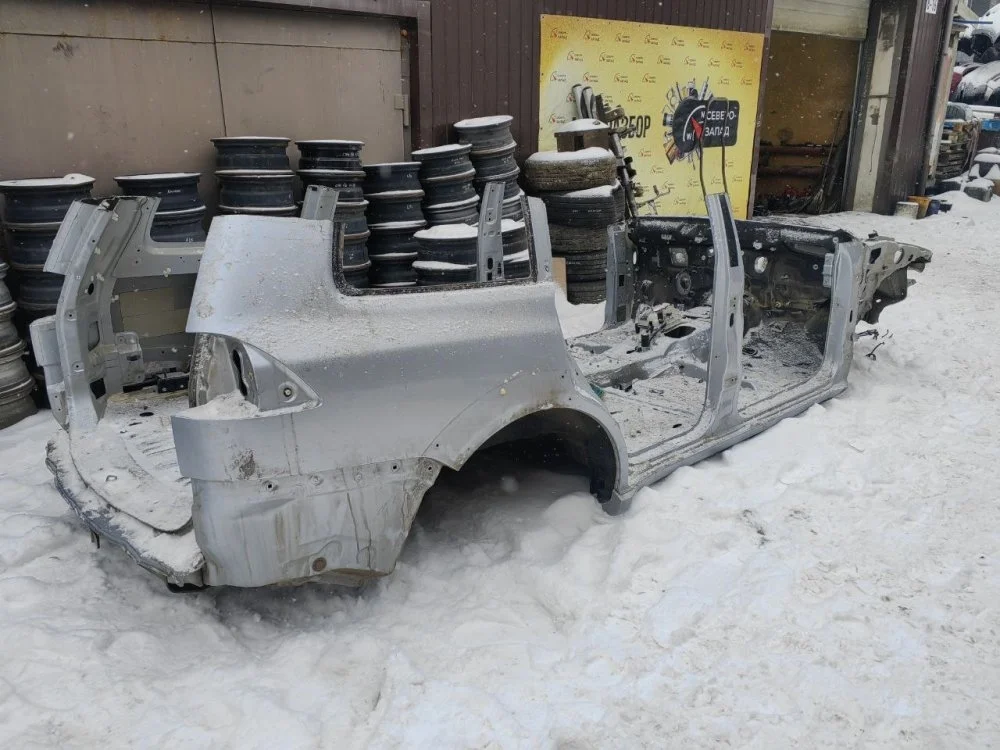 Крыло заднее Mitsubishi Pajero Sport 2009 KH6W