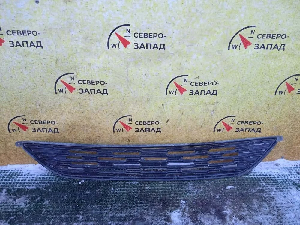 Решетка бампера Kia Ceed 2011 865221H500 ED G4FC