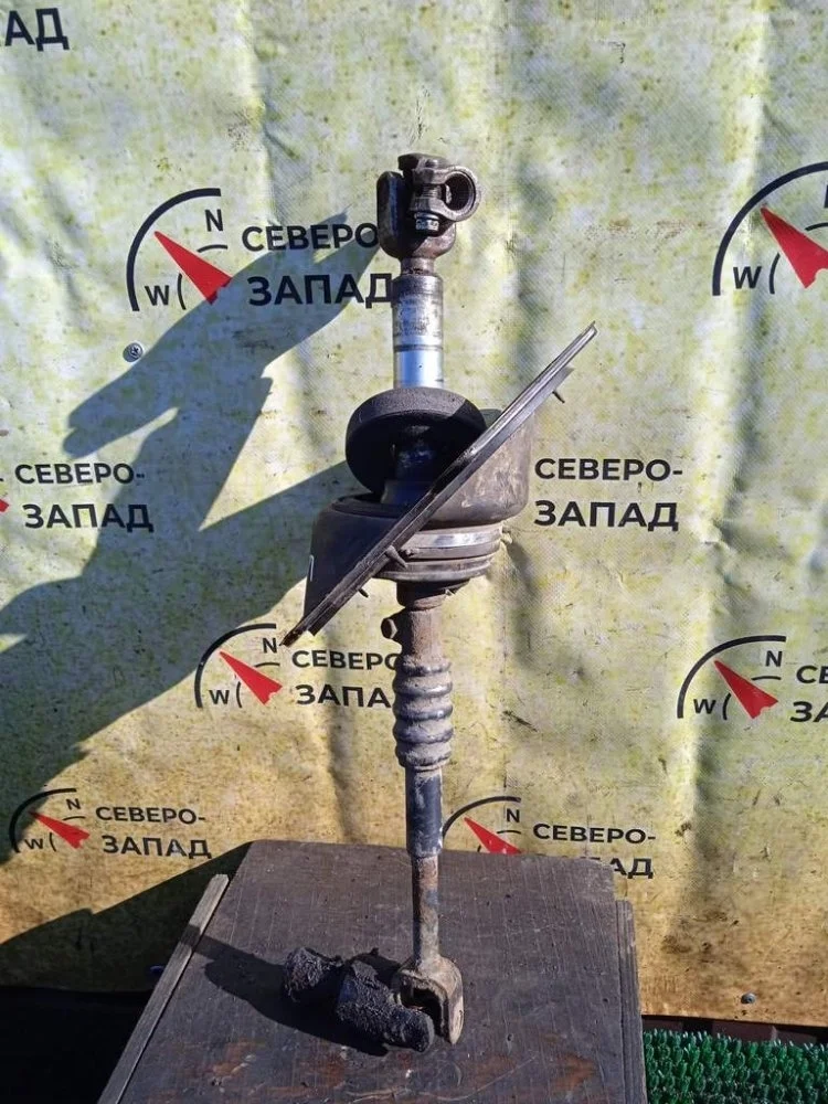Рулевой карданчик Toyota Land Cruiser 2011 VDJ200