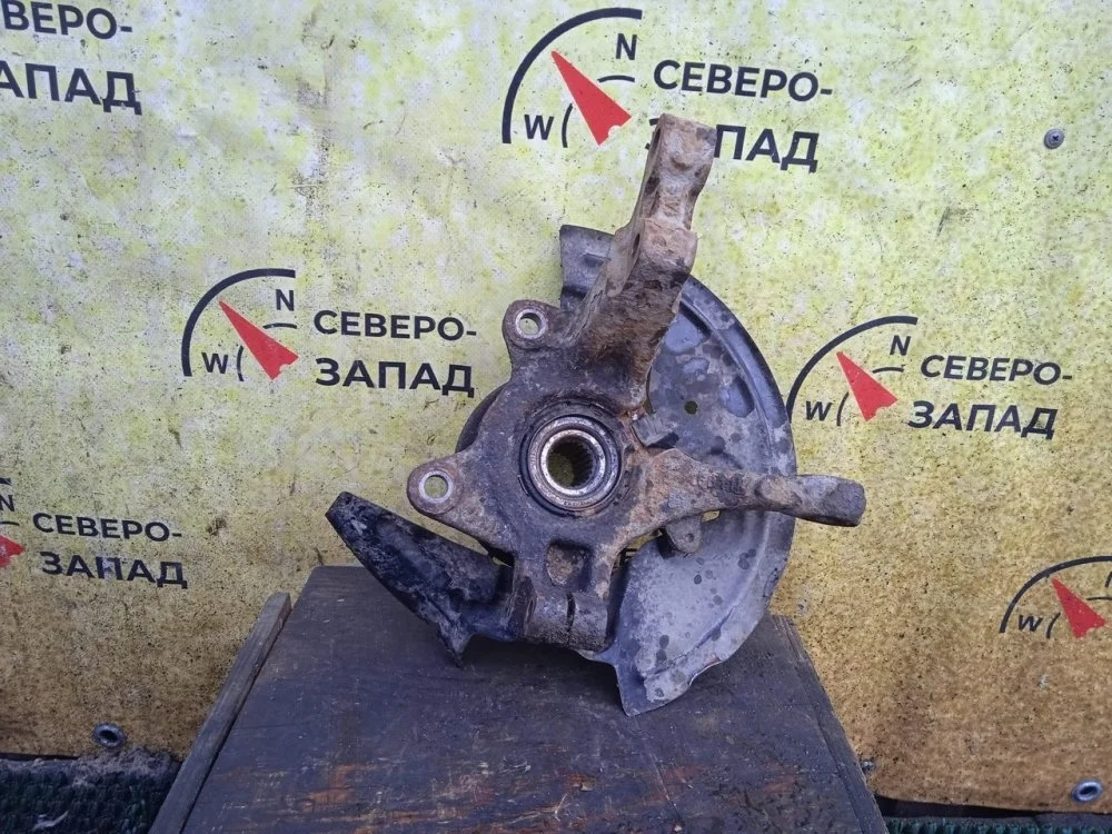 Кулак поворотный Nissan Almera 2016 G15
