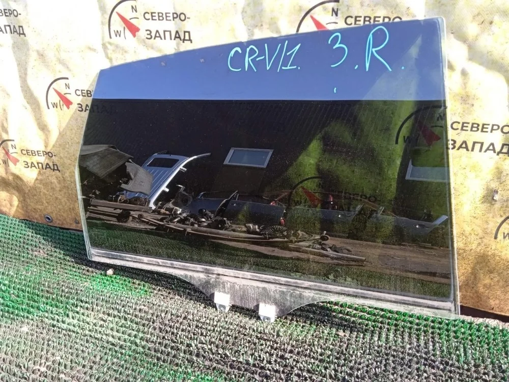 Стекло двери Honda CR-V 2014 RM