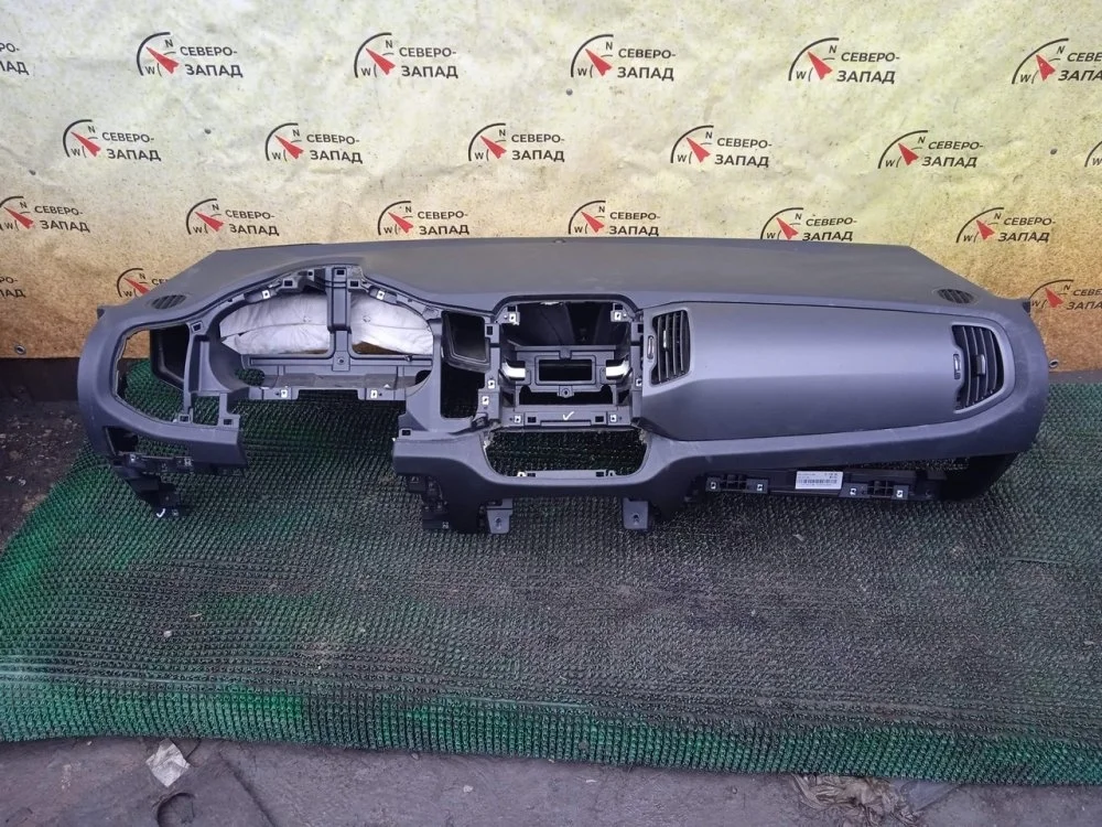 Торпедо Kia Sportage 2012