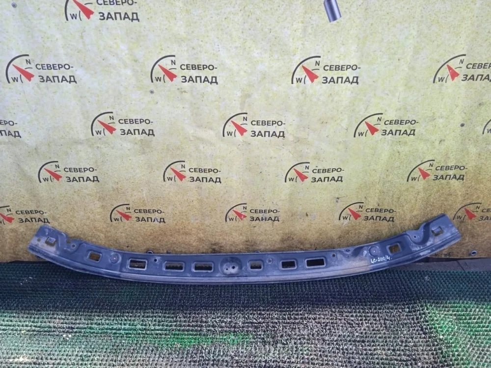 Усилитель бампера Toyota Land Cruiser 2012 VDJ200